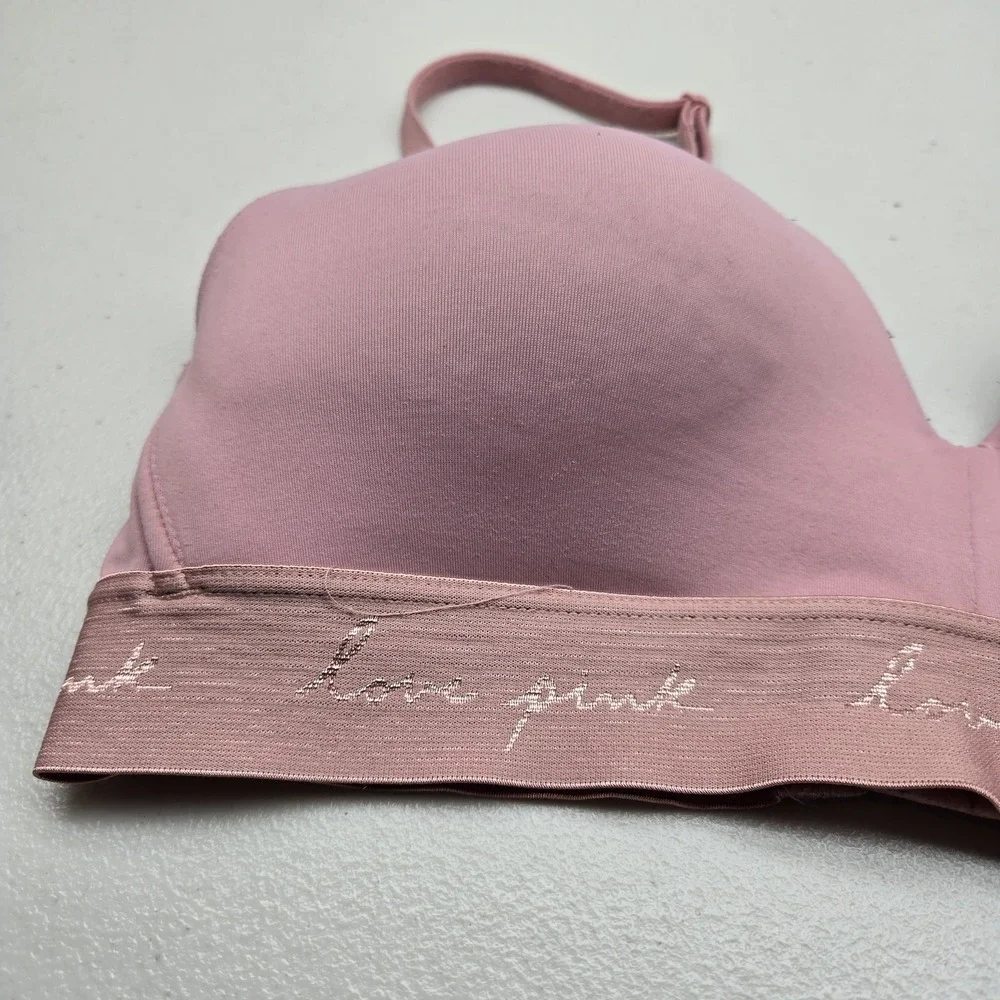 PINK Victoria's Secret Women Bra 34C Pink Wear Everywhere Wireless Lightly‎